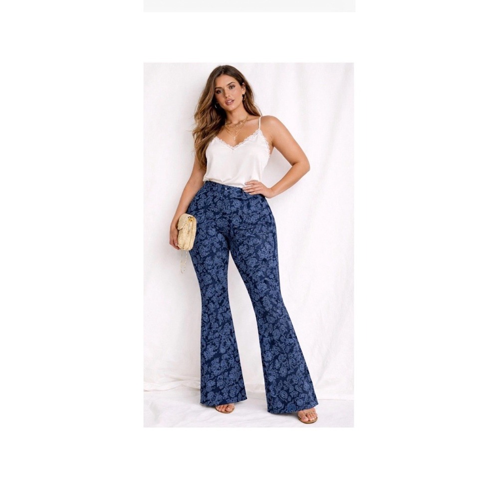 Soft Surroundings The Ultimate Supremely Floral‎ Denim Pull On Flare Jeans Sz XL